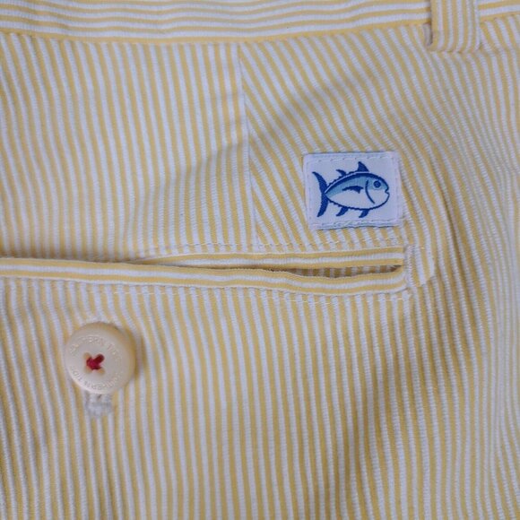 Southern Tide Classic Fit Shorts Cotton Corduroy Yellow Size 35 Men's Shorts‎ - Picture 9 of 9